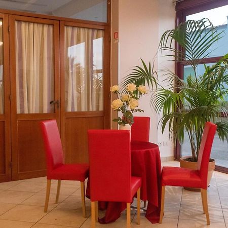 Hotel Spiaggia Villa Paola Bellaria – Igea Marina Kültér fotó